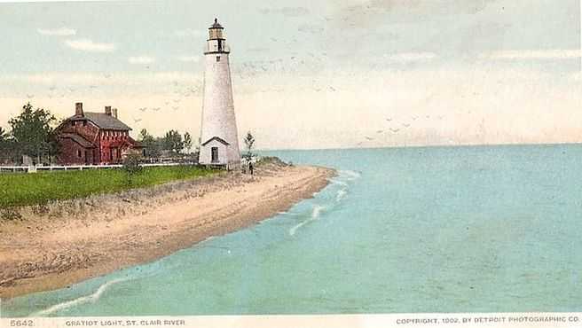 Michigan's Oldest Lighthouse Was Built for the War of 1812