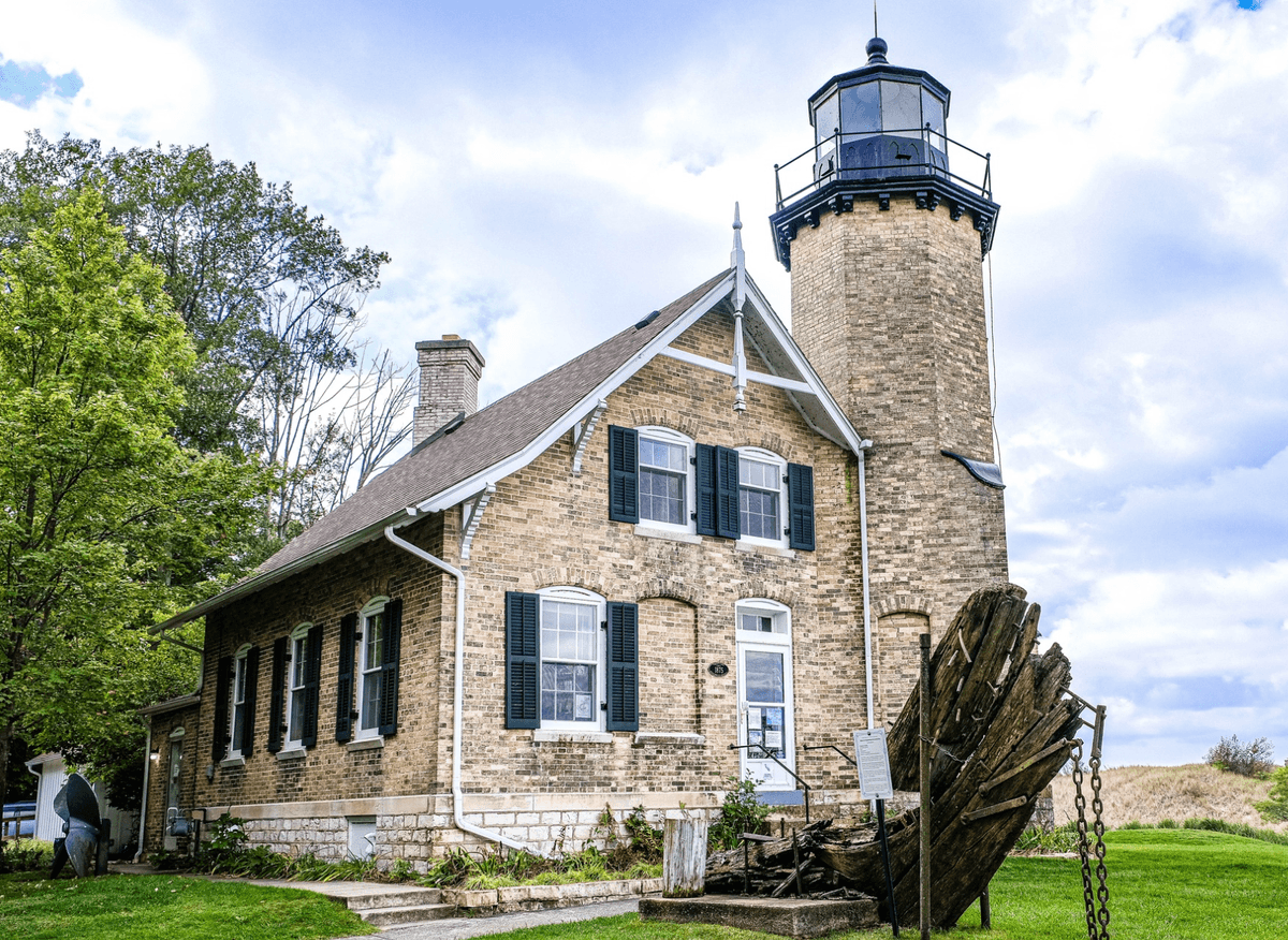 remote business, business tips, remote work, real estate, work life balance, investment Michigan, real estate investment